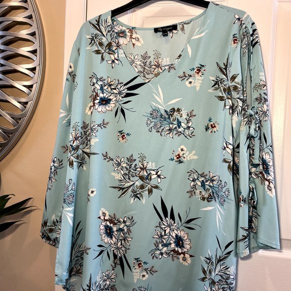 Lily Morgan, teal, floral, loose blouse - Picture 2 of 5